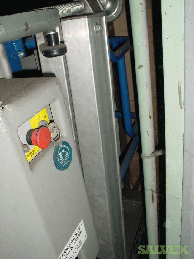 UpRight UL32 Indoor Push Around / Personnel Lift Salvex