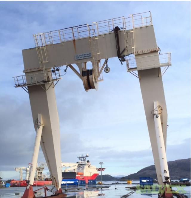 Hydralift Capacity Aframe Gantry Crane 1997 (200 Ton) Salvex