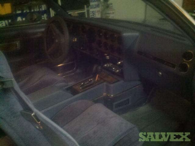 Pontiac Grand Prix 1983 | Salvex