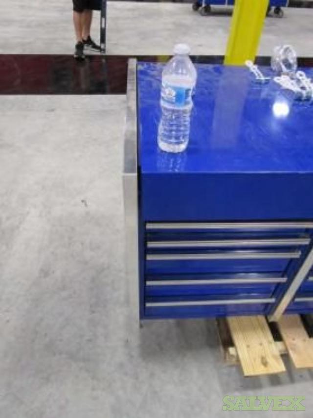 Snap On Tool Box with 4 Sections 24" FourDrawer Masters Series Locker