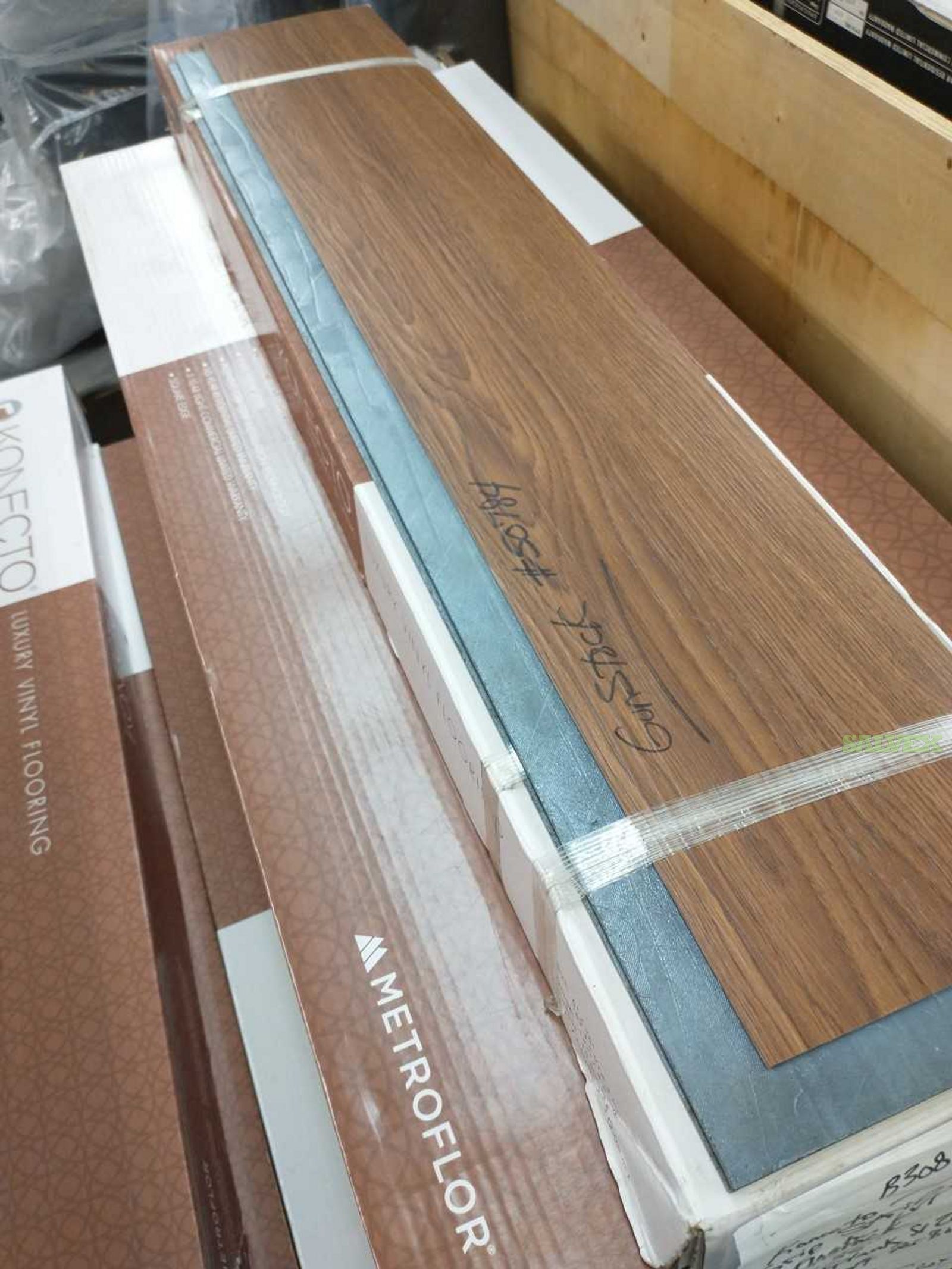 Konecto Project Plank Grip Strip Floating LVP flooring Color