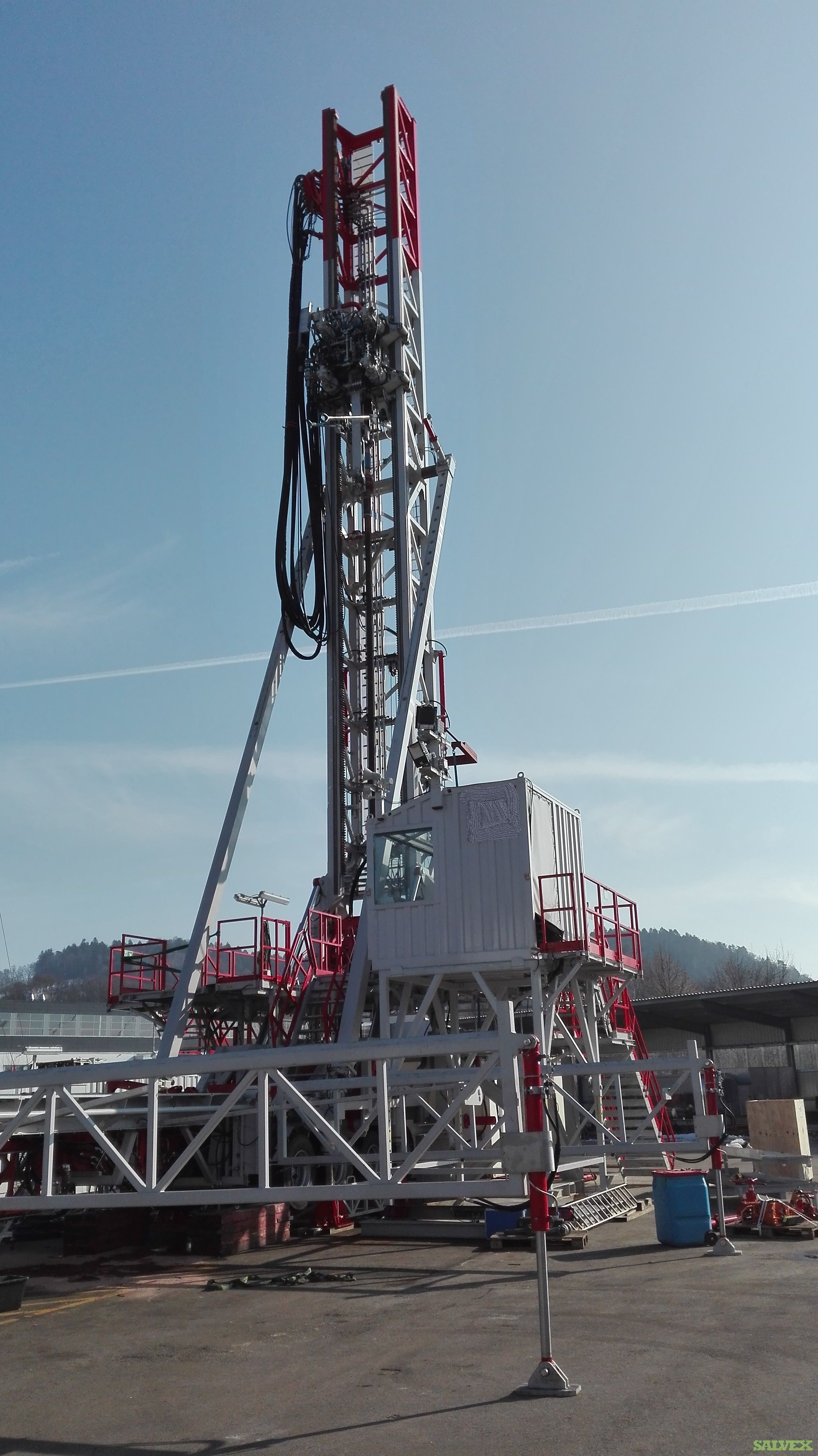 1000 HP SVR 150 Self-Erecting Semi Trailer Rig Super Single (1 Rig ...