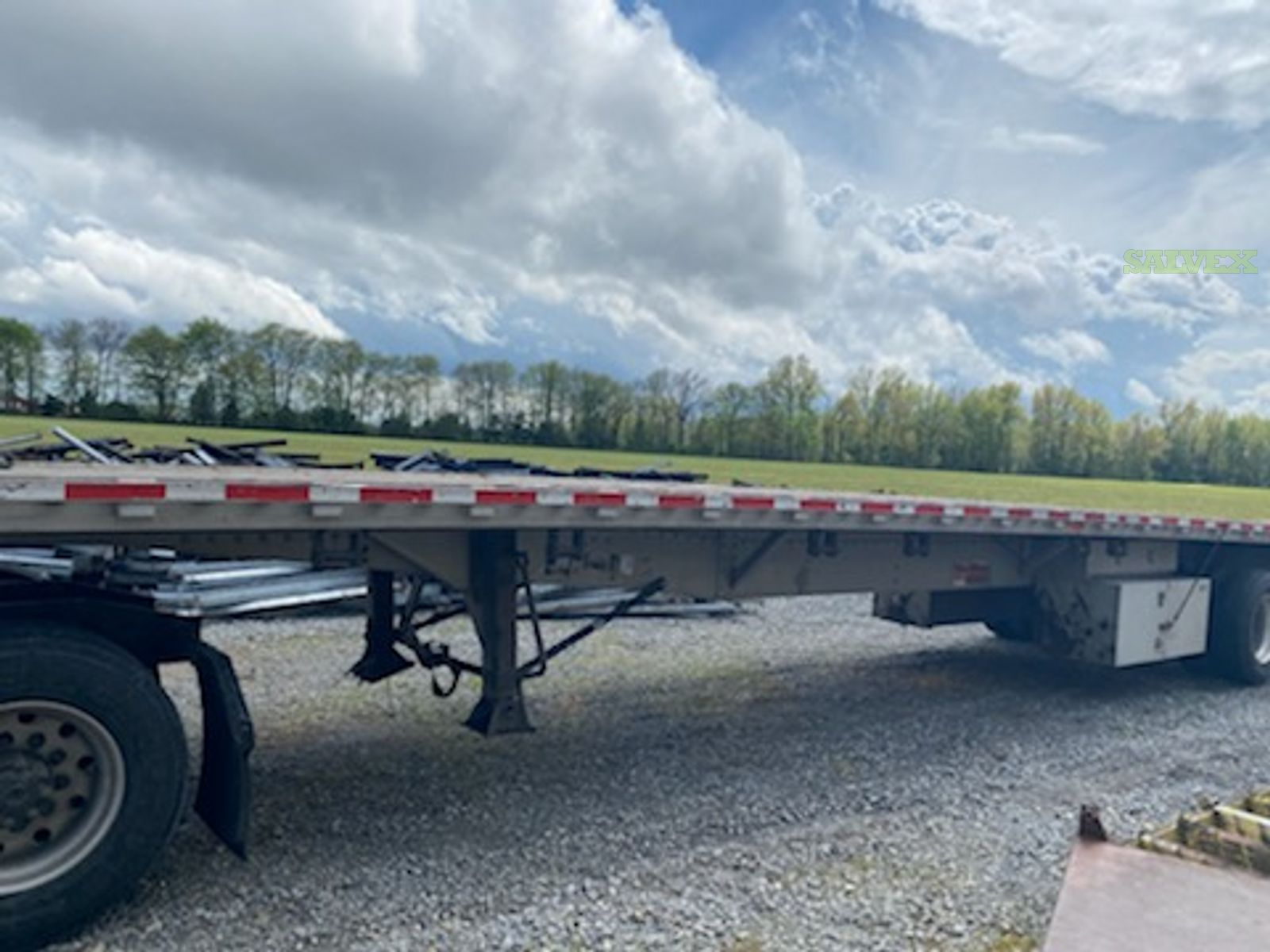 48? Flatbed Reitnouer Trailer
