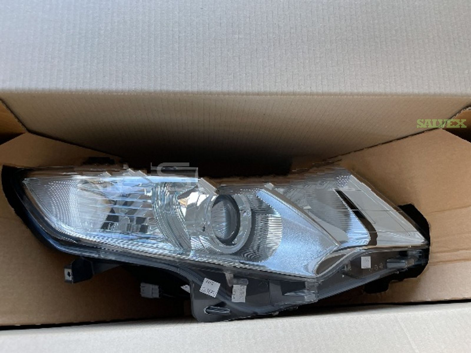 Genuine Toyota Automotive Spare Parts: Headlamps, Mirrors, Shafts ...