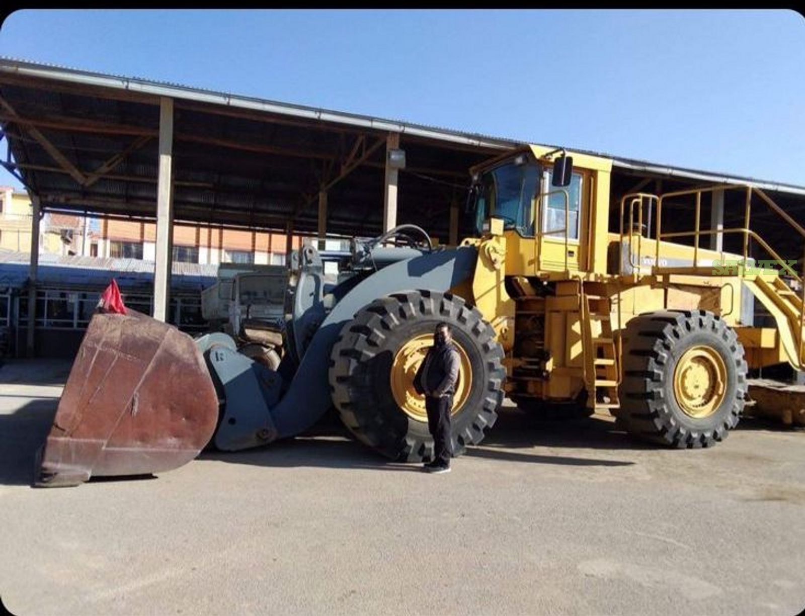Volvo L330C Wheel Loader 1995 (1 Unit) Salvex