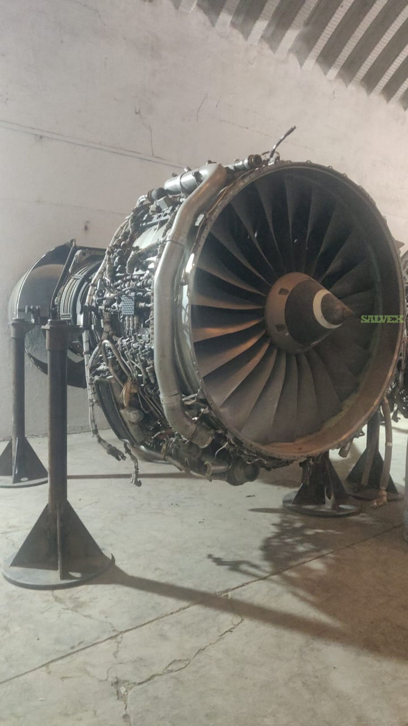 Pratt & Whitney V2500-A1 Jet Engines (4 units)
