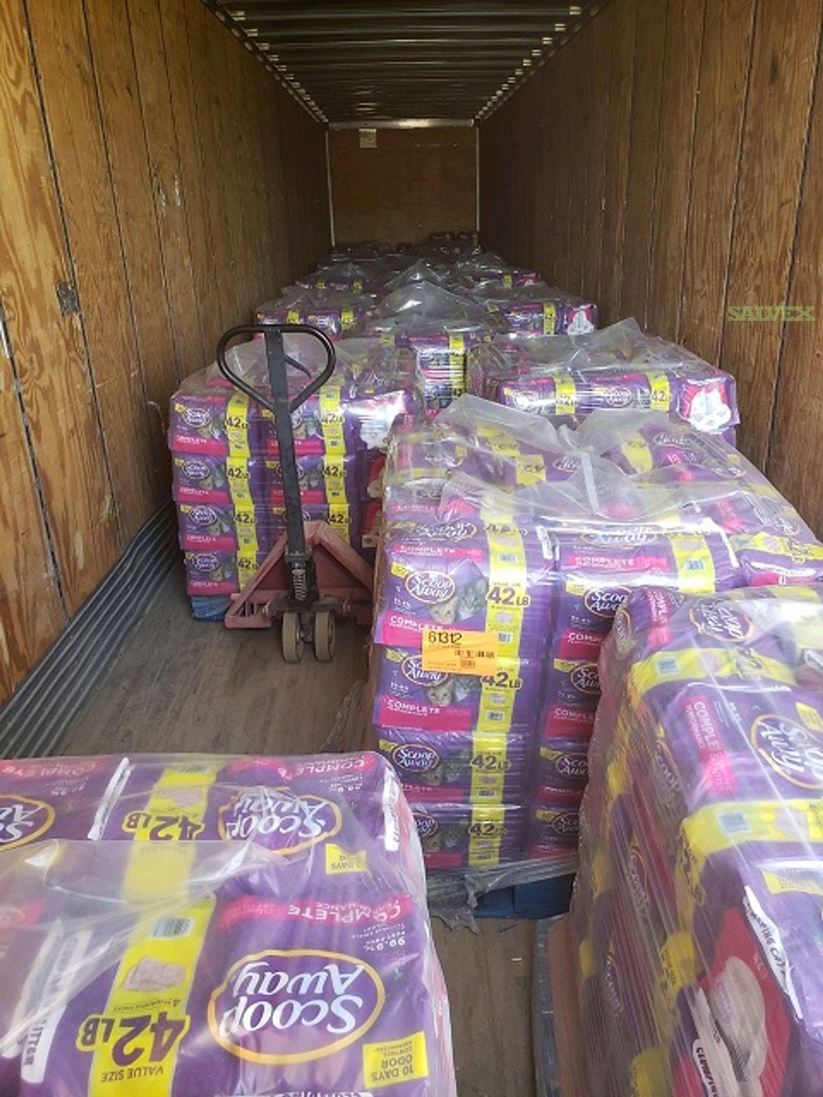 Scoop Away Cat Litter (42lb Bags) Salvex