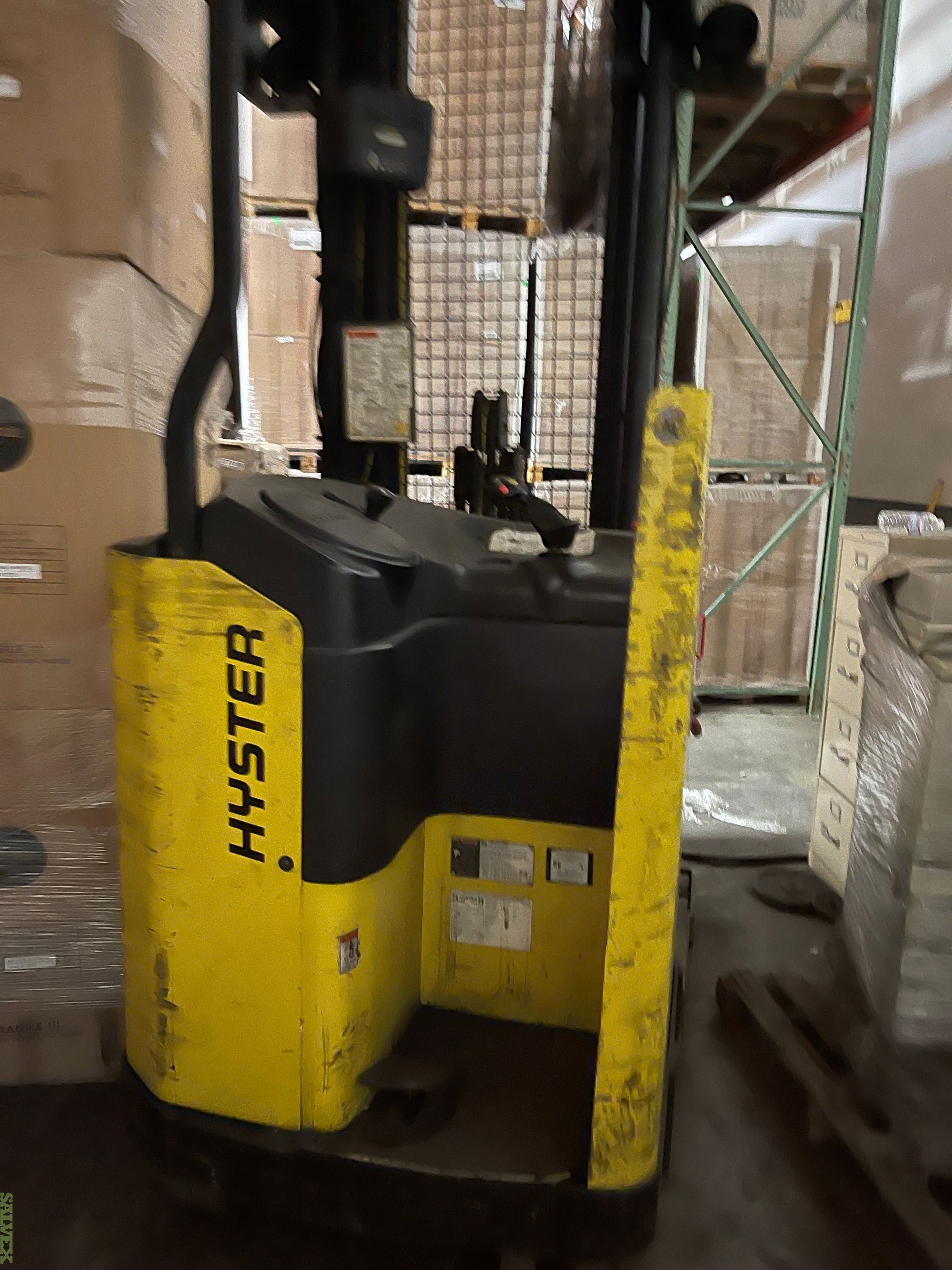 Hyster N30XMR3 Narrow Aisle Stand Up Forklift 2005 