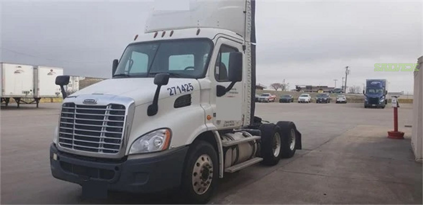 Freightliner CA113 Day Cab Truck 2017 (1 Unit)