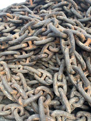 Anchor Chains: Stud Link and Studless (76mm, 82mm and 120mm / 17,790 ...