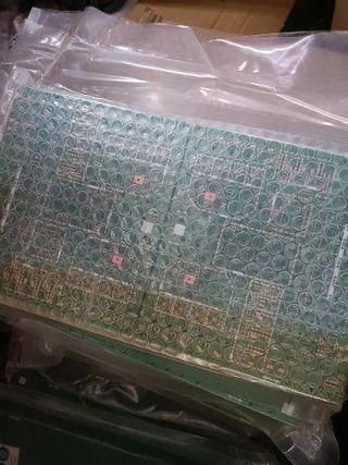 PCB Boards and WiFi Antennas - Damaged (1 Lot)