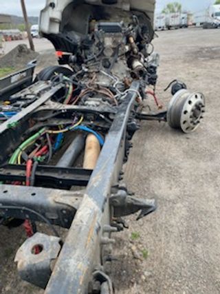 Damaged / Scrap Truck 2019 (1 Unit)