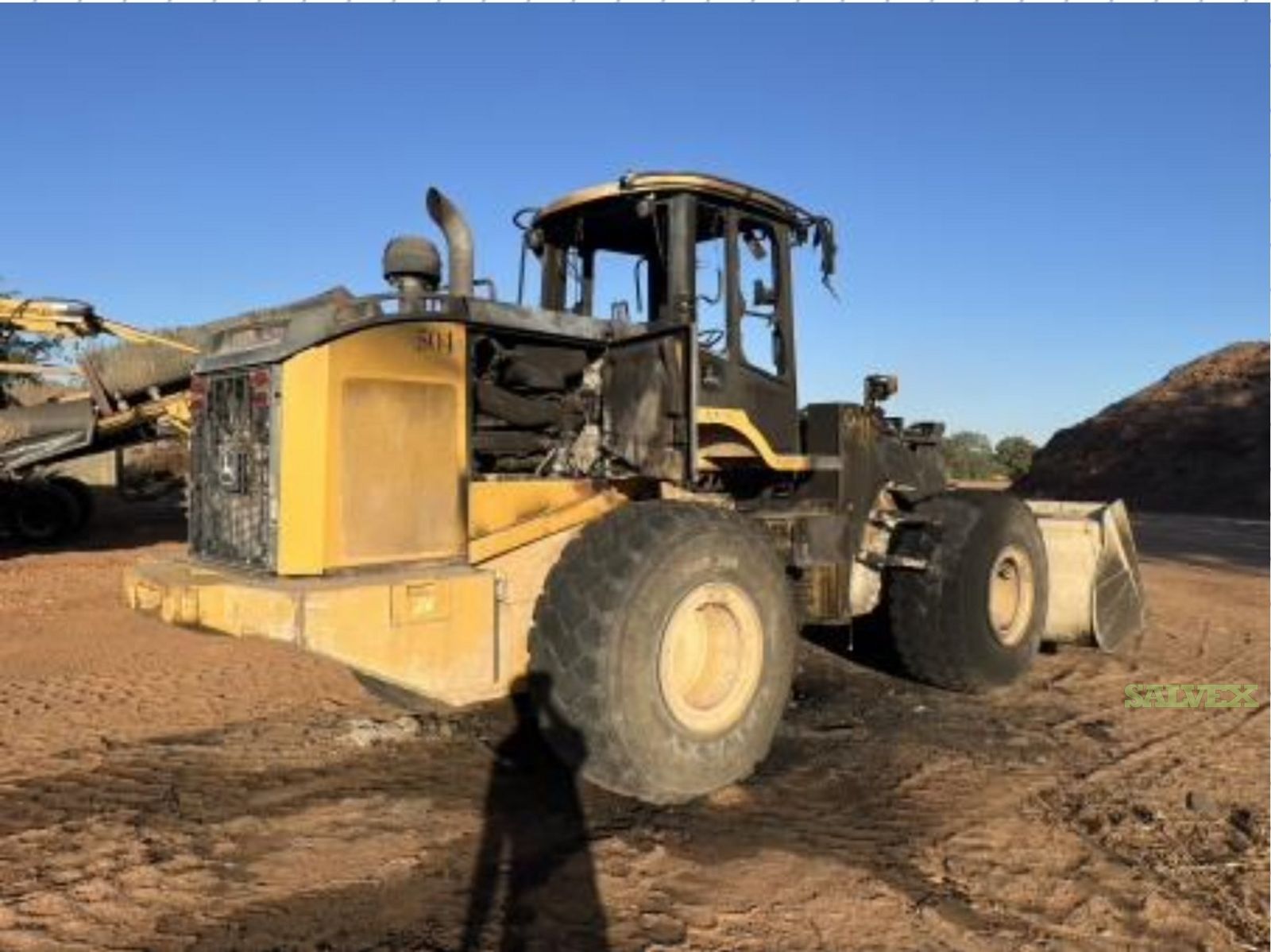 John Deere 724K Wheel Loader 2012 - Damaged (1 Unit)