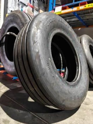 Goodyear Aviation Flight Radial Nose Landing Gear Tires PN 309Q621 30x88R15 16 PR 225 mph 225 Units NS Airbus A318 A319 A320 A321 ATA 32